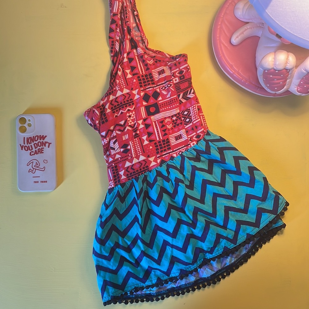 ⭐️ 2/$20 Empyre Cute Summer Tank Top - size small